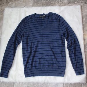 Men’s vneck striped BR sweater